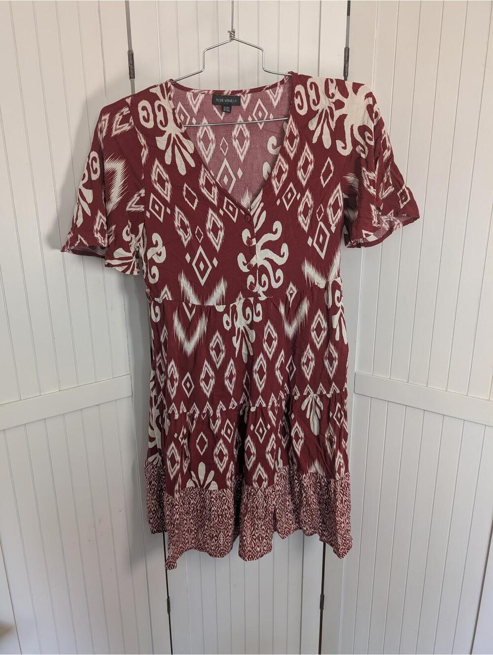 Blue Vanilla Ikat Print Tiered Mini Dress Red White Boho Viscose US 10